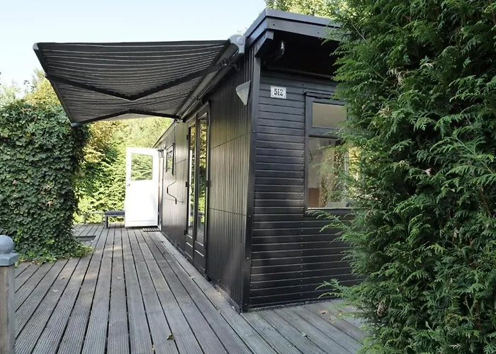 Gezellige Met Airco En Vele Faciliteiten! Κάμπινγκ Baarle-Nassau