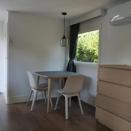 Gezellige Met Airco En Vele Faciliteiten!