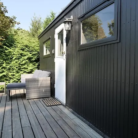 Gezellige Met Airco En Vele Faciliteiten! Campeggio Baarle-Nassau